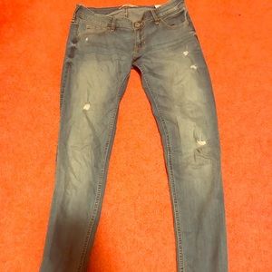 Size 5 Hollister skinny jeans